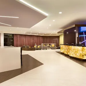 https://toronto-airport-west-hotel.niagara-fallshotels.com